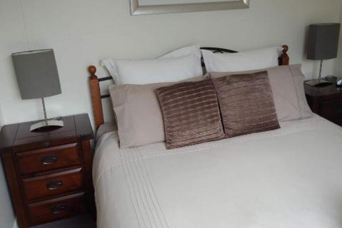 GreenGate Cottages - Inverell Accommodation 3