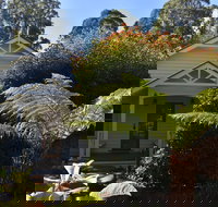 Gatehouse Cottage at Merrow Cottages - Mt Dandenong - Inverell Accommodation