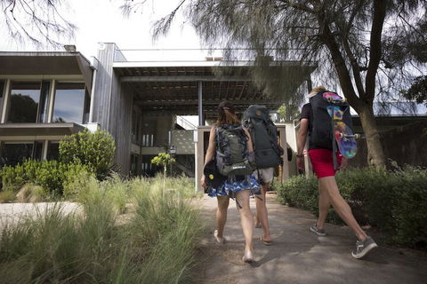 Apollo Bay Eco YHA - Hostel - Inverell Accommodation 2