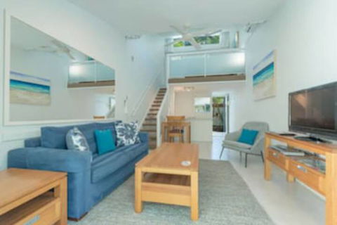 Caribbean Noosa - Inverell Accommodation 0
