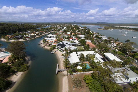 Caribbean Noosa - Inverell Accommodation 1