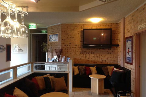 Aalberg Chalet - Inverell Accommodation 2