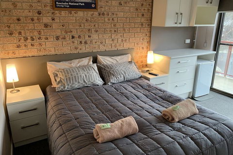 Aalberg Chalet - Inverell Accommodation 4