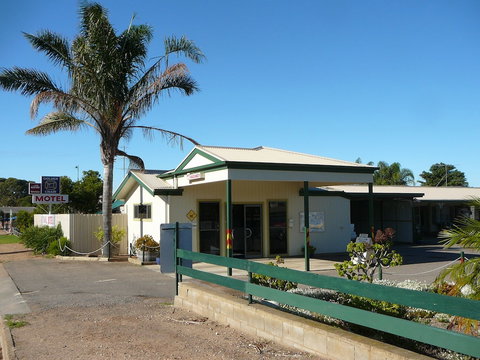 Oval Motel - Inverell Accommodation 5