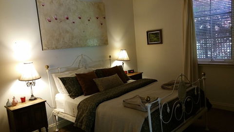 Amy's House - Inverell Accommodation 5