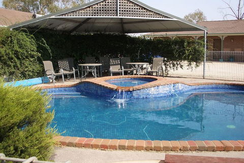 Arcadia Motor Inn - Inverell Accommodation 6