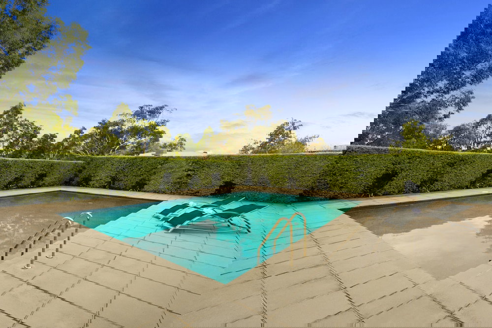 Fountain Gate VIC Inverell Accommodation