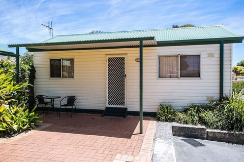 Albany Gardens Tourist Park - Inverell Accommodation 4