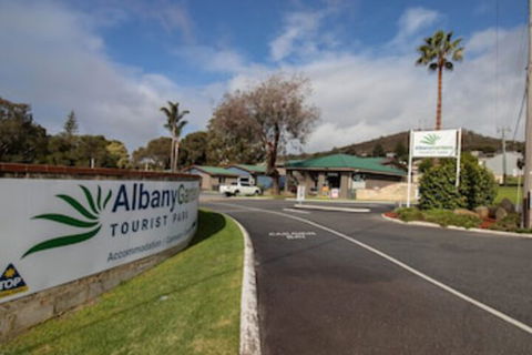 Albany Gardens Tourist Park - Inverell Accommodation 0