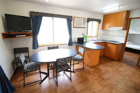 Adelaide's Brownhill Creek Tourist Park - Inverell Accommodation 6