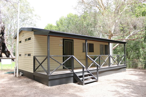 Adelaide's Brownhill Creek Tourist Park - Inverell Accommodation 3