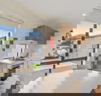 Discovery Parks  Adelaide Beachfront - Inverell Accommodation