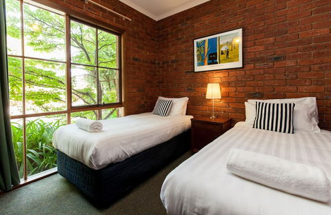 Armour Motor Inn - Inverell Accommodation 6