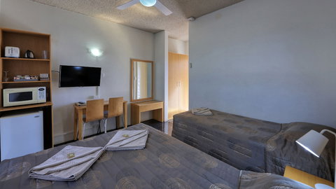 Gunnedah Motor Inn - Inverell Accommodation 6