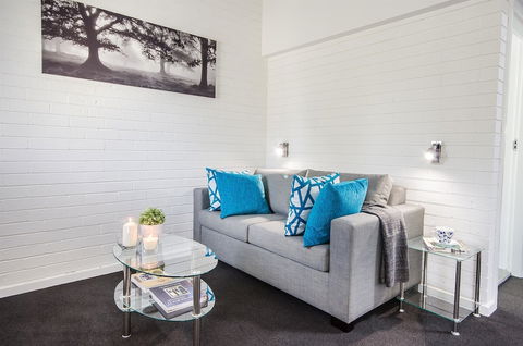Alpine Gables - Inverell Accommodation 5
