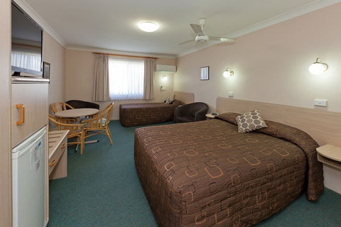 Abraham Lincoln Motel - Inverell Accommodation 6