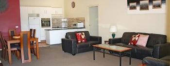 Aquarius Resort Holiday Apartments - Inverell Accommodation 4