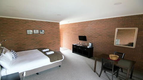 Ashleigh Court Motor Inn - Inverell Accommodation 6