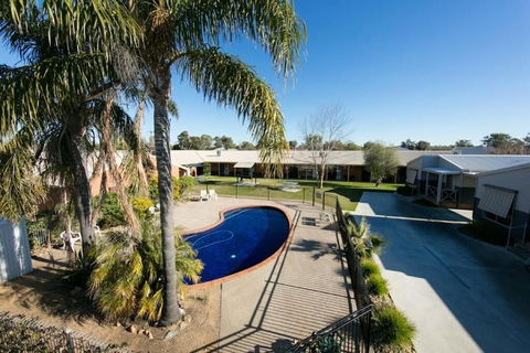 Ashleigh Court Motor Inn - Inverell Accommodation 1