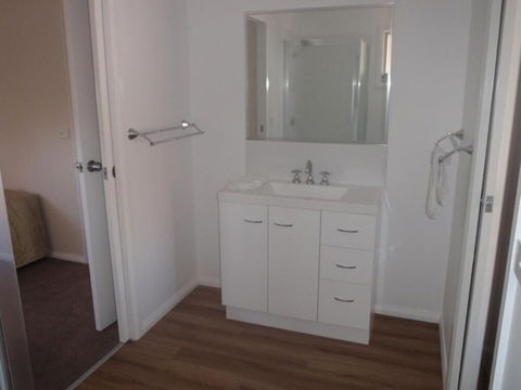 Ashleigh Court Motor Inn - Inverell Accommodation 5