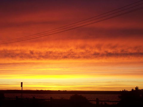 Regatta Point Tavern & Holiday Villas - Inverell Accommodation 4