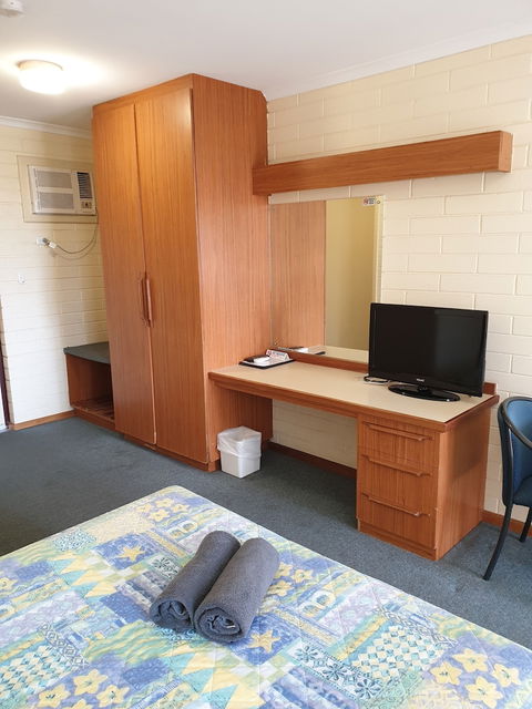 Lacepede Bay Motel - Inverell Accommodation 4
