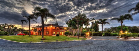 Diamond Beach Resort - Inverell Accommodation 3