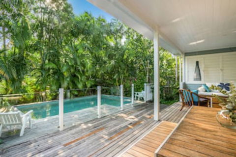 A PERFECT STAY - Kia Ora Byron - Inverell Accommodation 0