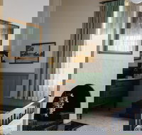 Isabella At Kyneton - Inverell Accommodation