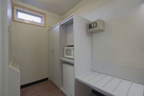 Olympia Motel - Inverell Accommodation 3