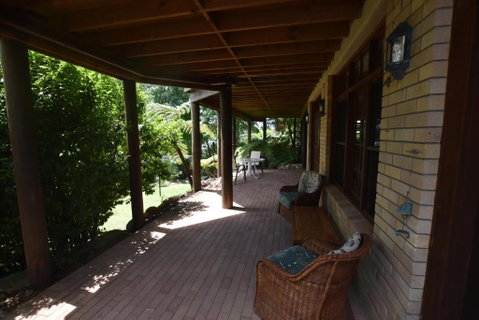 Rockwall Avoca Beach - Inverell Accommodation 1