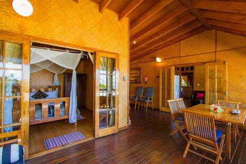1770 Beach Shacks - Inverell Accommodation 1