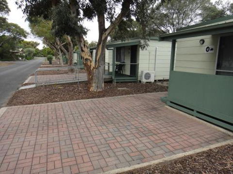 Lake Albert Caravan Park - Inverell Accommodation 5