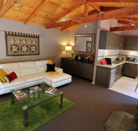 Mirkwood Forest Self contained Spa Cottages - Inverell Accommodation