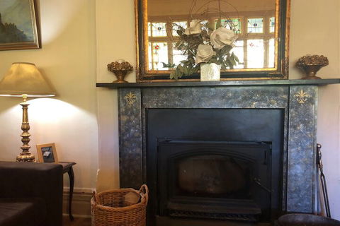 Glenella Guesthouse - Inverell Accommodation 4