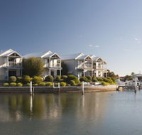 Captains Cove Resort - Inverell Accommodation
