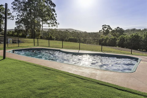 Clarendon Forest Retreat - Inverell Accommodation 5