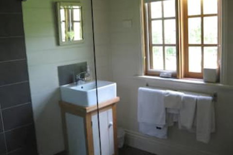 Corinella Country House - Inverell Accommodation 4