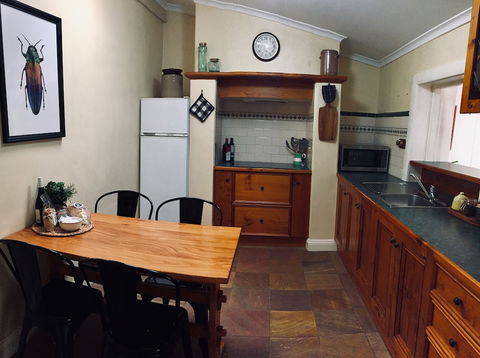 Greenock's Old Telegraph Station - Inverell Accommodation 0