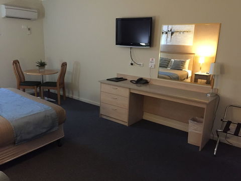Golf Links Motel - Inverell Accommodation 5