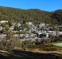 Kasees Apartments  Mountain Lodge - Inverell Accommodation