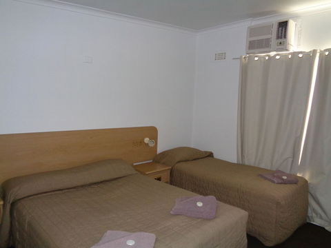 Parkway Motel - Inverell Accommodation 1