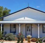 C  As Cottage - Inverell Accommodation