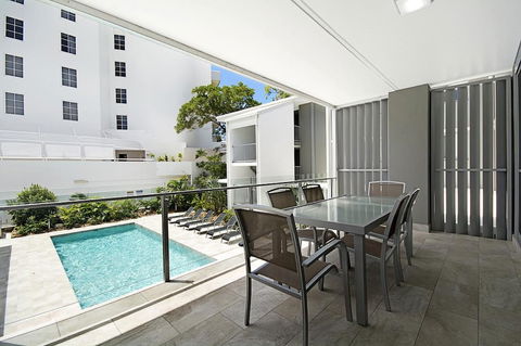 Jacaranda Noosa - Inverell Accommodation 3