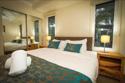 Agnes Sails - Inverell Accommodation 2