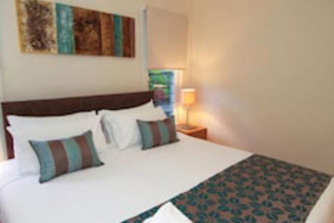 Agnes Sails - Inverell Accommodation 3