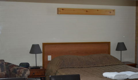 Alexander Motor Inn Moree - Inverell Accommodation 5