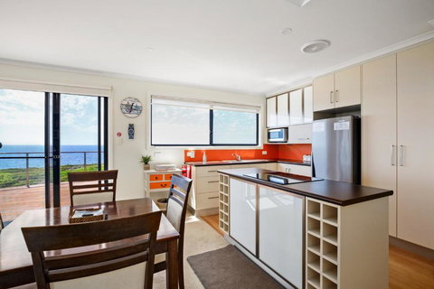 Seaspray - Inverell Accommodation 2