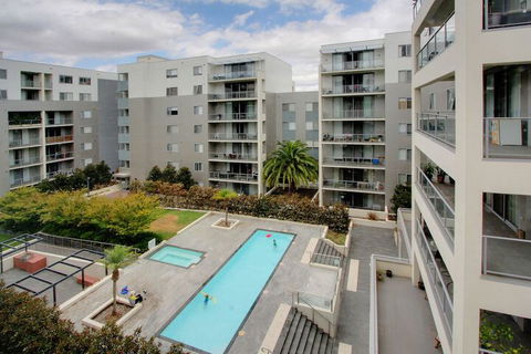 Accommodate Canberra - Glebe Park - Inverell Accommodation 2