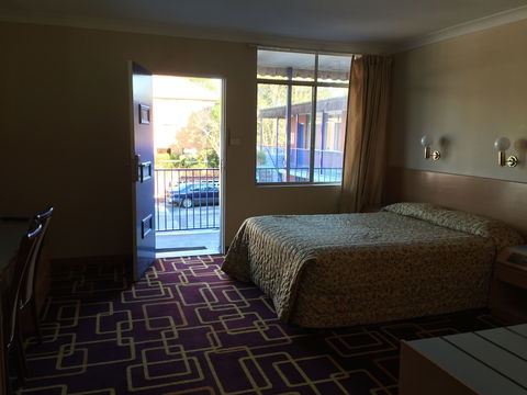 Ashfield Motor Inn - Inverell Accommodation 3